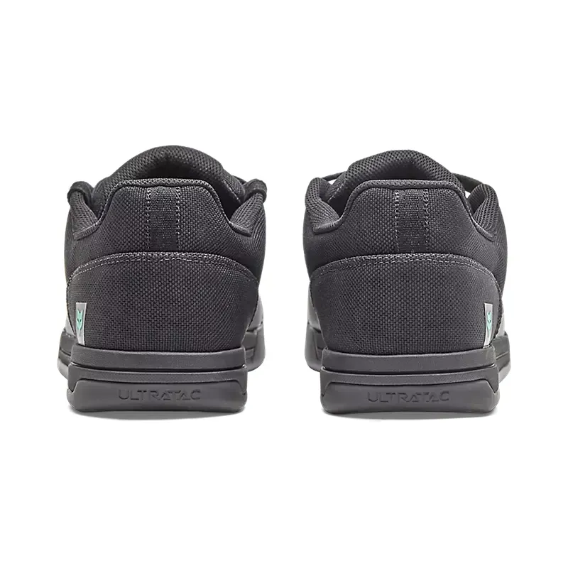 Fox Union Canvas Shoes in Black-4