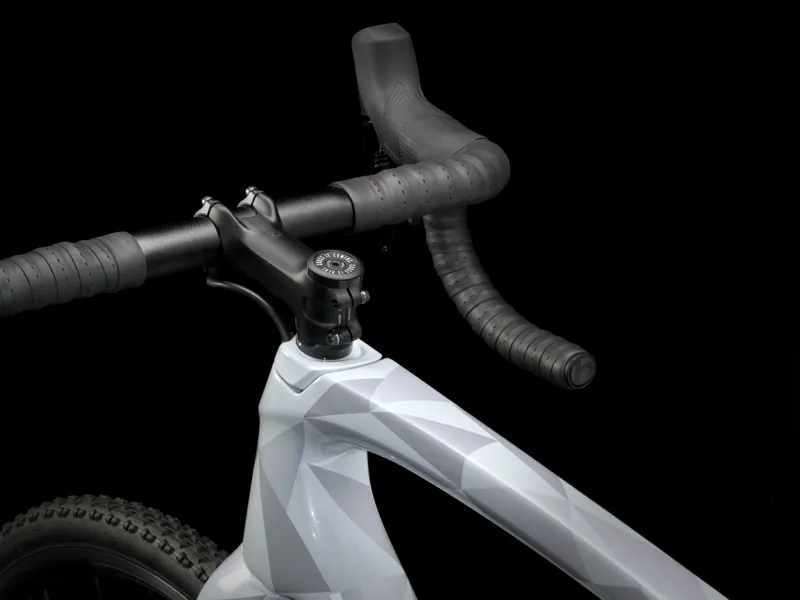 Trek Boone 5 Road Bike In Plasma Grey-4