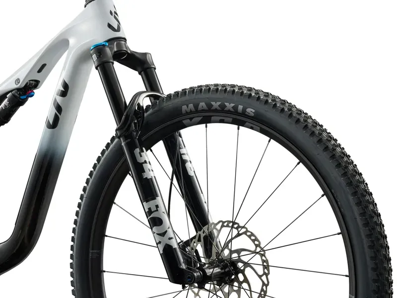 Liv Pique X Advanced SL 2 Mountain Bike In White/Carbon-4