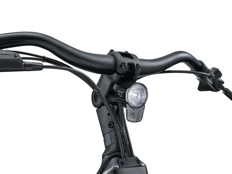 Giant NewTour E+ 2 DD Electric Commuter Bike in Cold Night-4