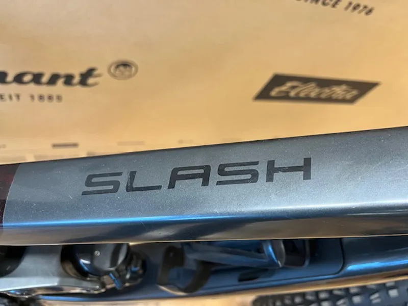 Trek Slash 9.9 XO1 Large Ex Team Bike-1