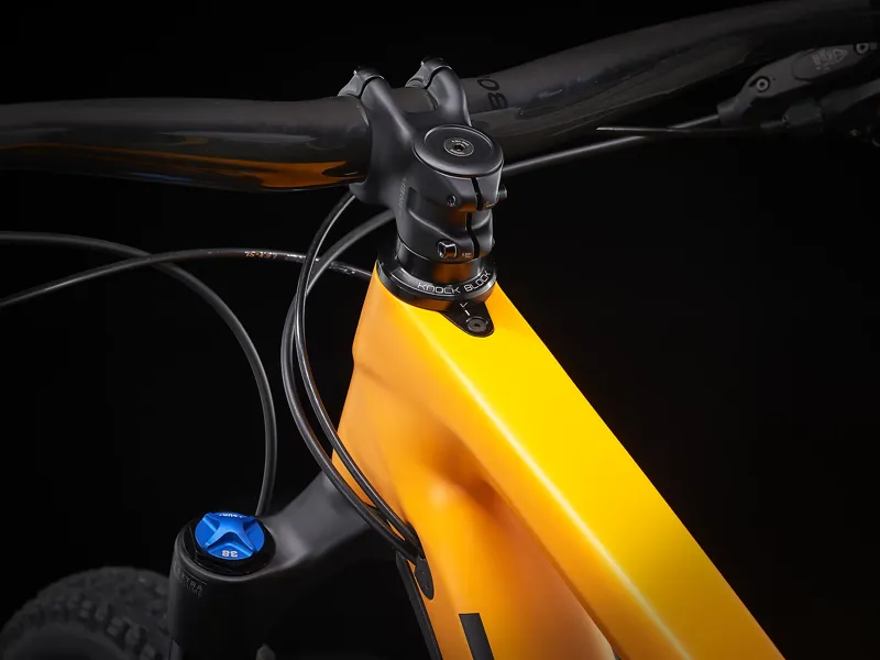Trek Remedy 9.8 27.5 GX Mountain Bike in Marigold-7