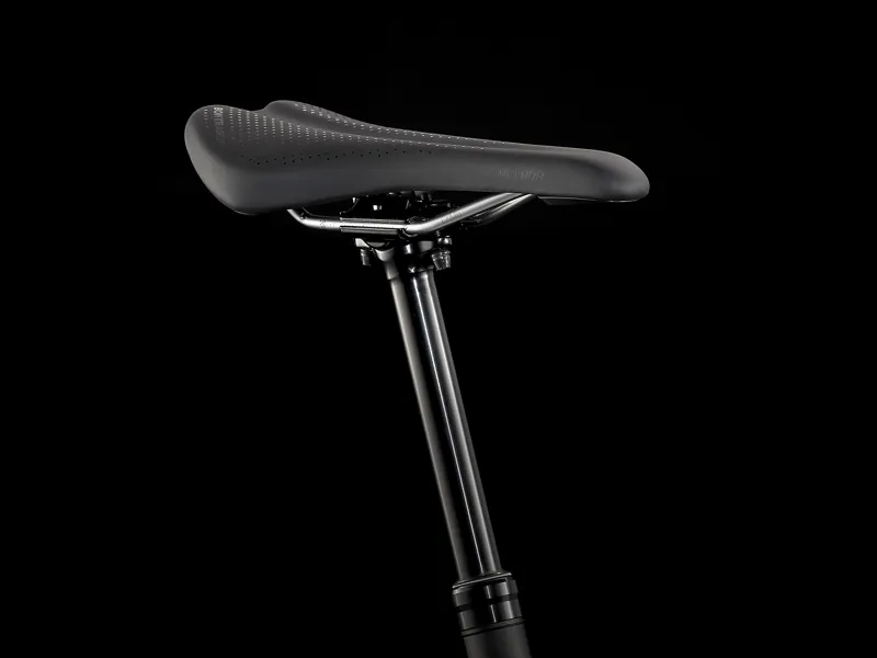 Trek Roscoe 9 Mountain Bike in Crimson-7