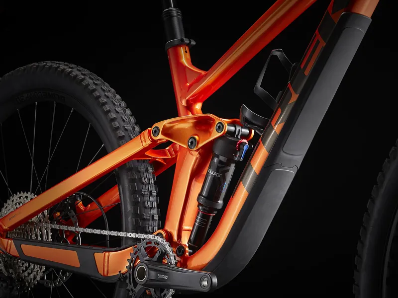 Trek Slash 7 Deore/XT Mountain Bike in Factory Orange-10