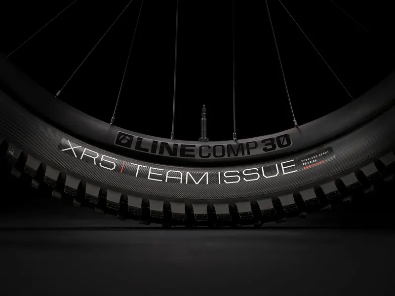 Trek Slash 8 Gen 6 Full Suspension Mountain Bike in Marianas Blue-1