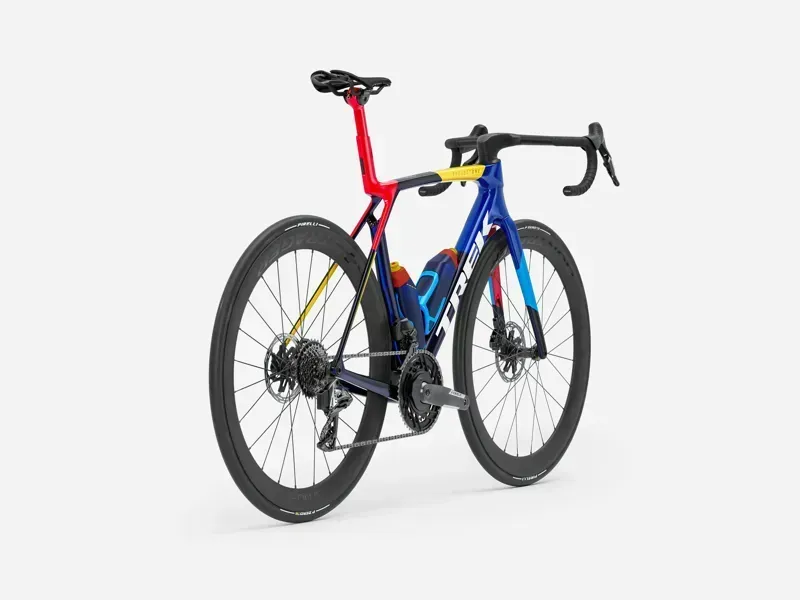 Trek Madone SLR 7 AXS Gen 8 in Team Replica-1